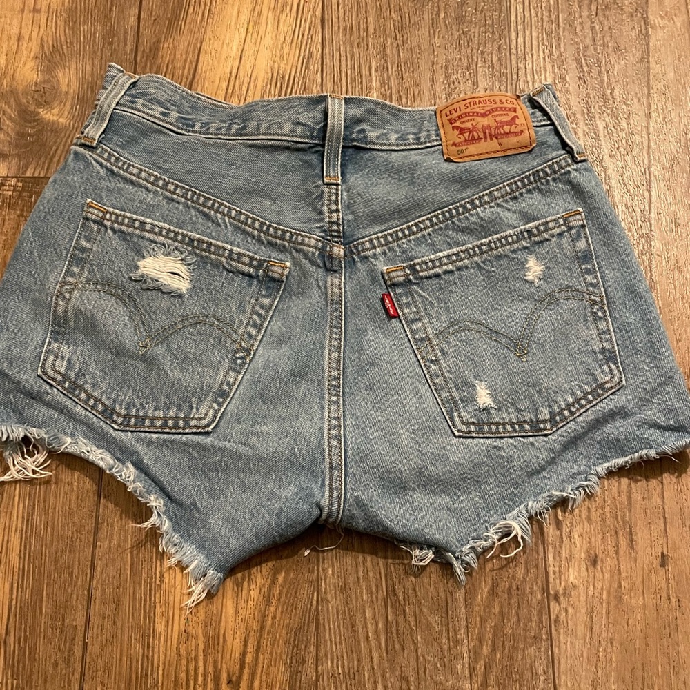 Levi shorts